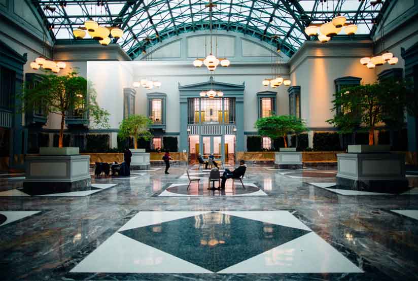 Hotel Lobby Sheraton Palace